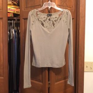 Long sleeve top